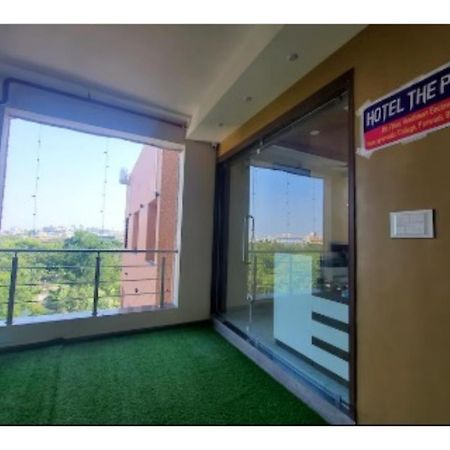 Hotel The Pill, Bhavnagar Exterior photo
