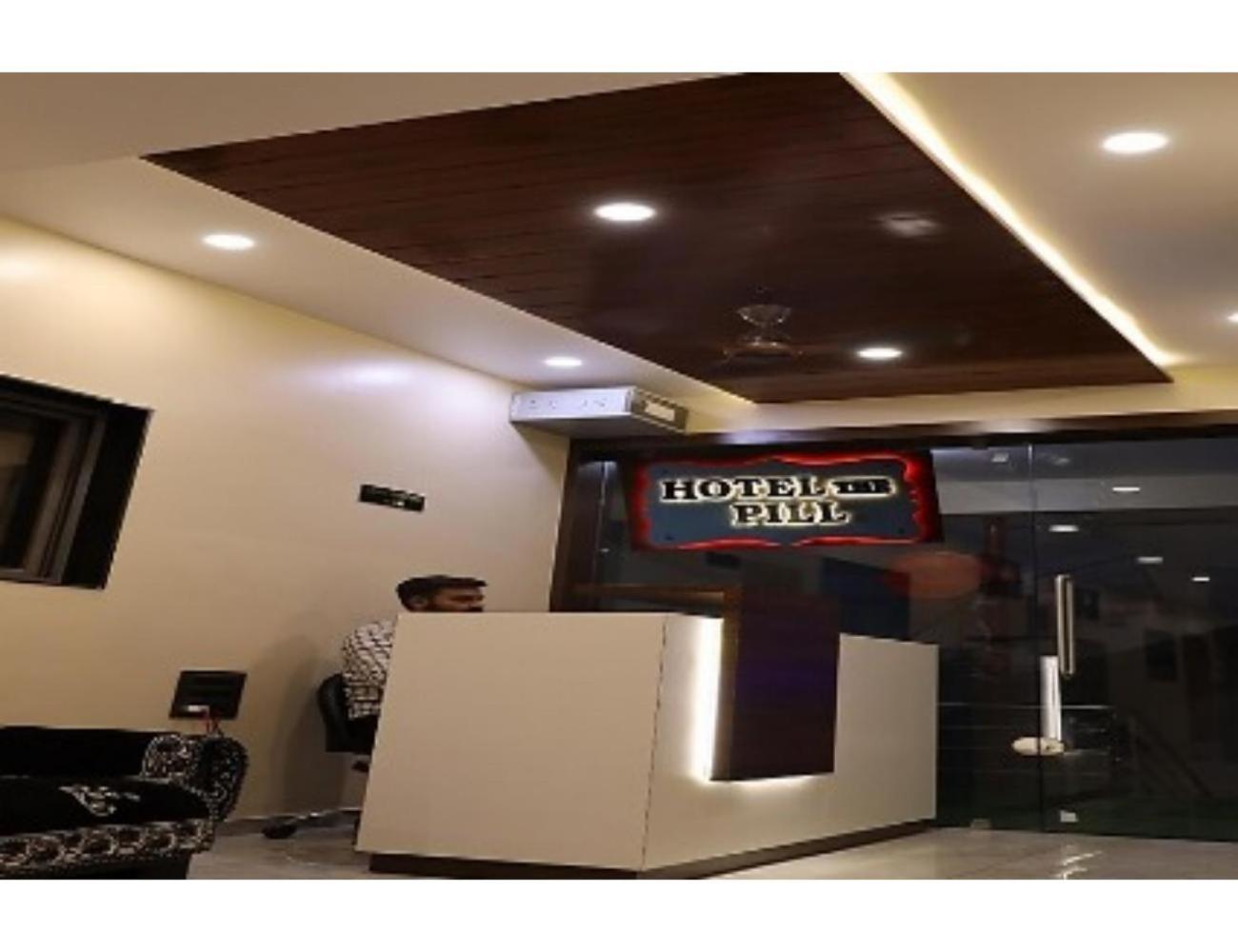 Hotel The Pill, Bhavnagar Exterior photo