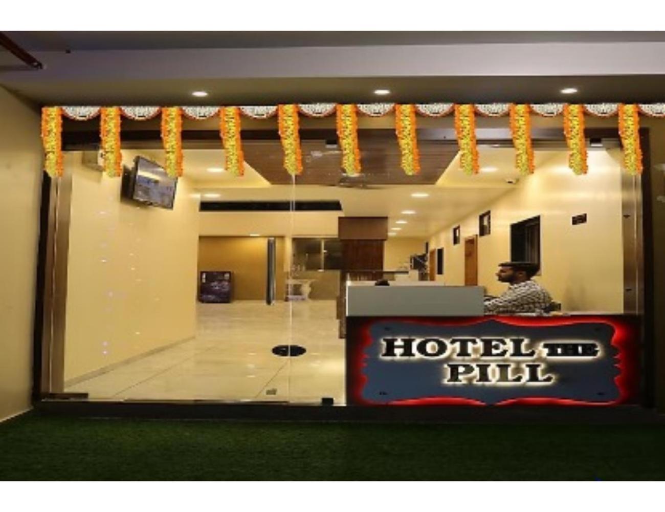 Hotel The Pill, Bhavnagar Exterior photo
